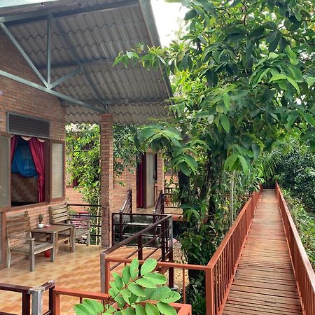 Gibbon Singing Home Stay Quan Tom Dış mekan fotoğraf