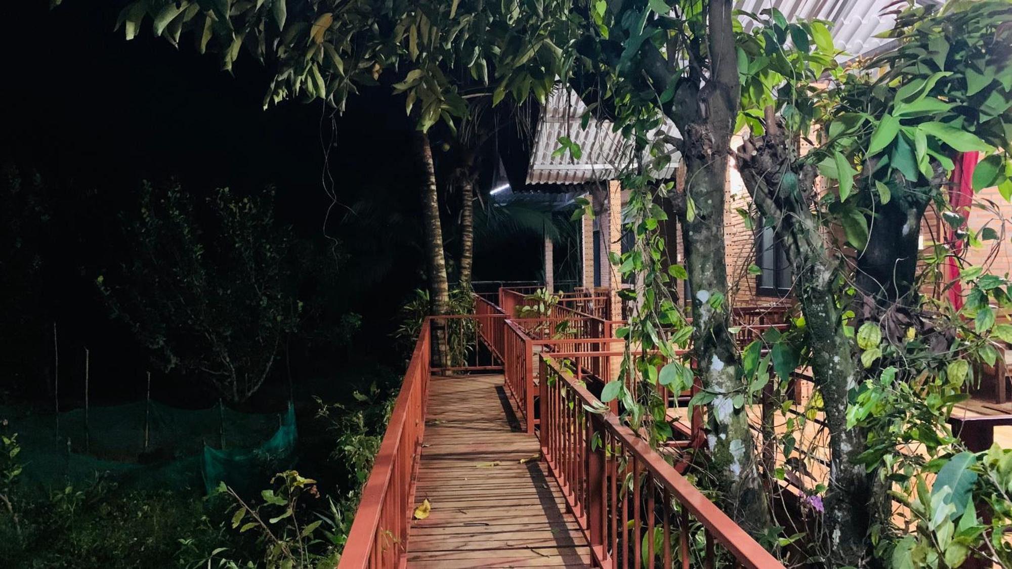 Gibbon Singing Home Stay Quan Tom Dış mekan fotoğraf